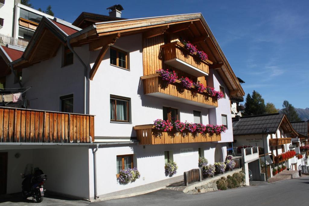 Landhaus Flunger Sankt Anton am Arlberg Buitenkant foto